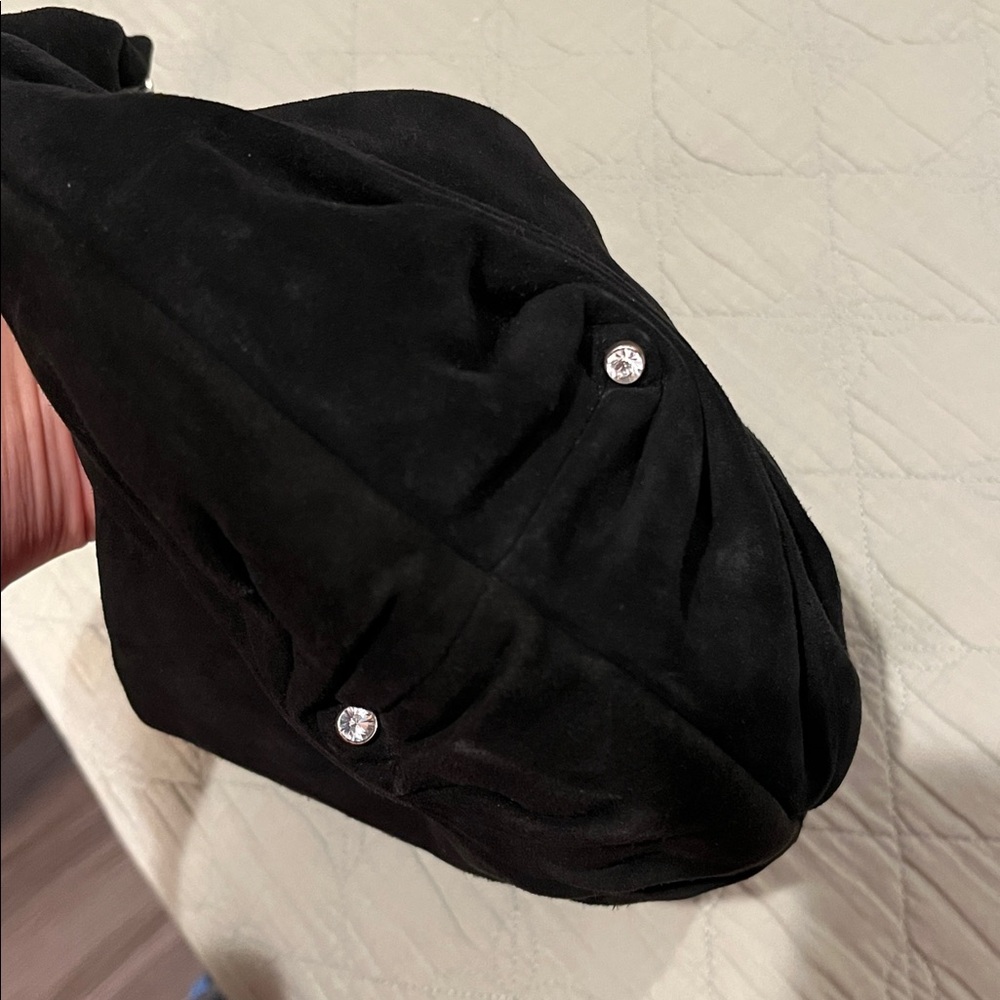 YVES SAINT LAURENT Mombasa hobo bag in black suede w/ Diamond studs & Ruching - Picture 14 of 16